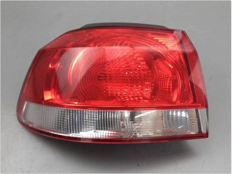 FEU ARRIERE GAUCHE  VOLKSWAGEN GOLF