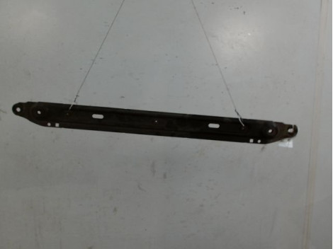 TRAVERSE INFERIEURE ARMATURE AVANT PEUGEOT 3008