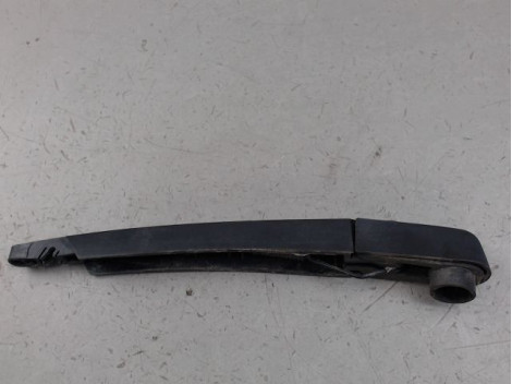 BRAS ESSUIE-GLACE ARRIERE PEUGEOT 2008