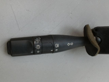 COMMANDE CLIGNOTANT PEUGEOT 206