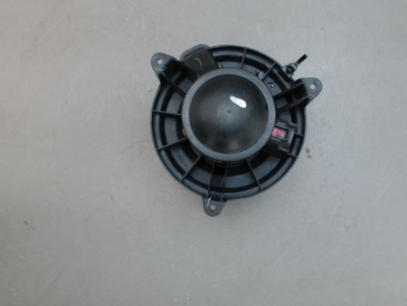 MOTEUR VENTILATEUR CHAUFFAGE NISSAN NAVARA