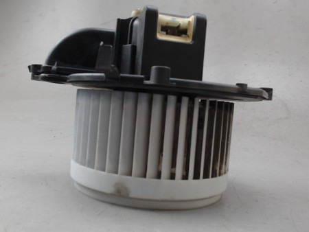 MOTEUR VENTILATEUR CHAUFFAGE PEUGEOT PARTNER