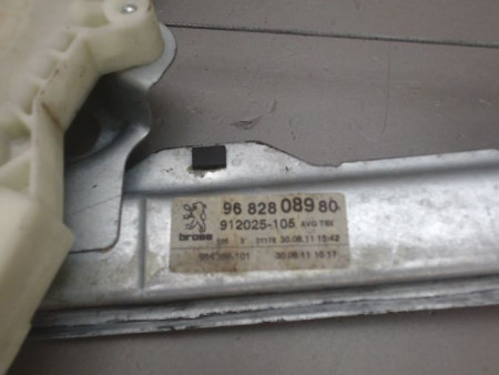 MECANISME LEVE-GLACE AVANT GAUCHE PEUGEOT 3008