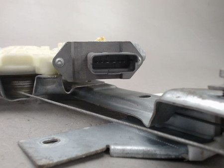 MECANISME LEVE-GLACE AVANT GAUCHE PEUGEOT 5008
