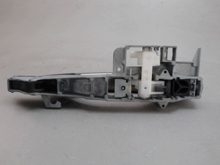 POIGNEE EXTERIEURE PORTE AVANT DROIT PEUGEOT 407