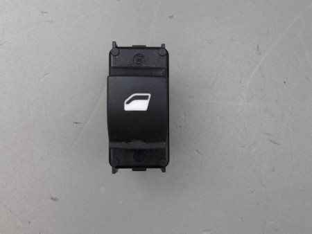 COMMANDE LEVE-GLACE PORTE AVD PEUGEOT 208