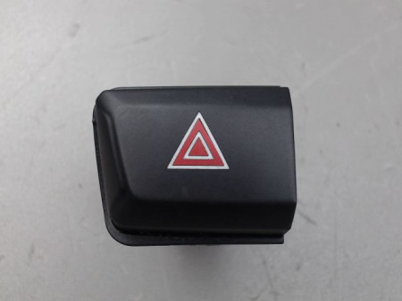 BOUTON DE WARNING PEUGEOT 208