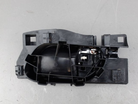 POIGNEE INTERIEURE PORTE AVANT DROIT PEUGEOT 5008