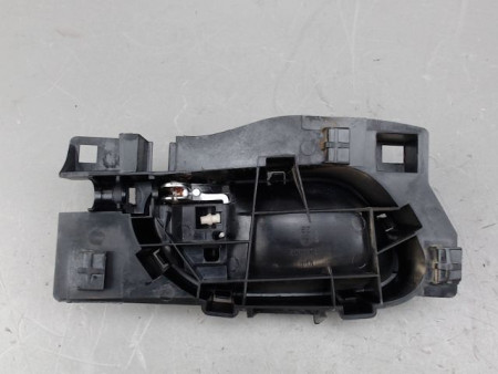 POIGNEE INTERIEURE PORTE AVANT GAUCHE PEUGEOT 5008