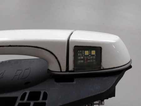 POIGNEE EXTERIEURE PORTE ARRIERE GAUCHE B.M.W. X1