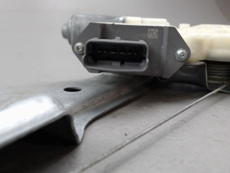 MECANISME LEVE-GLACE AVANT DROIT PEUGEOT 5008