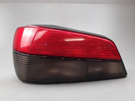 FEU ARRIERE GAUCHE  PEUGEOT 306