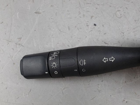 COMMANDE CLIGNOTANT PEUGEOT 206