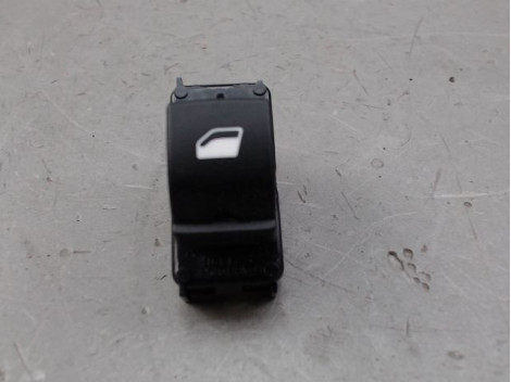 COMMANDE LEVE-GLACE PORTE ARG PEUGEOT 2008