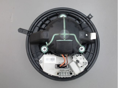 MOTEUR VENTILATEUR CHAUFFAGE B.M.W. SERIE 3
