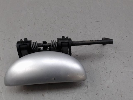 POIGNEE EXTERIEURE PORTE AVANT GAUCHE PEUGEOT 206