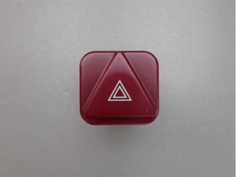 BOUTON DE WARNING PEUGEOT 1007
