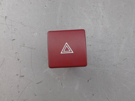 BOUTON DE WARNING CITROEN BERLINGO