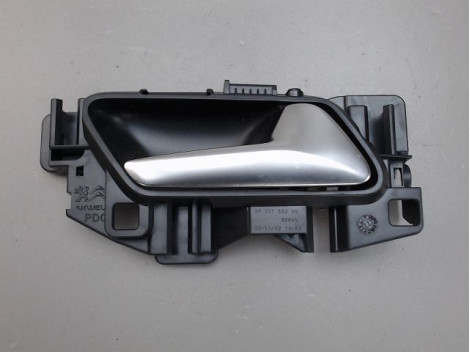 POIGNEE INTERIEURE PORTE AVANT DROIT PEUGEOT 208