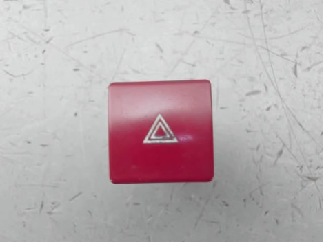 BOUTON DE WARNING PEUGEOT PARTNER