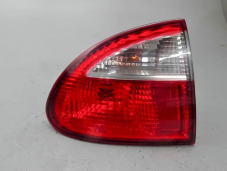 FEU ARRIERE GAUCHE  SEAT LEON