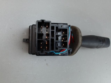 COMMANDE CLIGNOTANT PEUGEOT 206