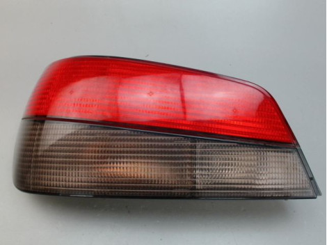FEU ARRIERE GAUCHE  PEUGEOT 306