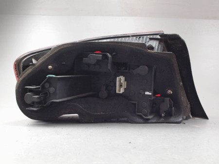 FEU ARRIERE DROIT PEUGEOT 407