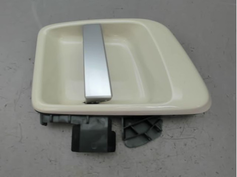 POIGNEE EXTERIEURE PORTE AVANT DROIT PEUGEOT 1007