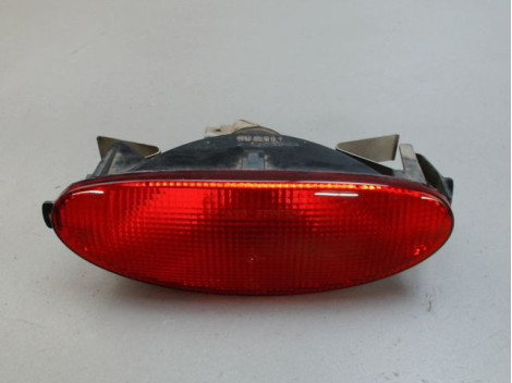 FEU BROUILLARD CENTRAL ARRIERE PEUGEOT 206
