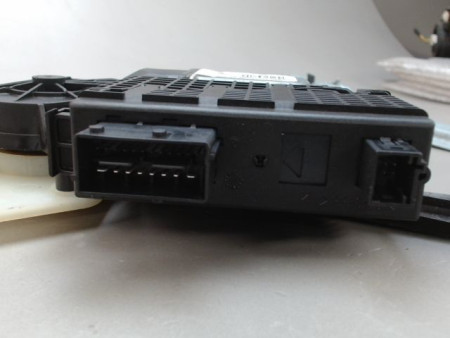MECANISME LEVE-GLACE AVANT DROIT CITROEN C4