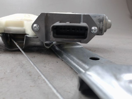 MECANISME LEVE-GLACE AVANT GAUCHE PEUGEOT 5008
