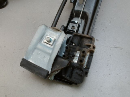 MECANISME LEVE-GLACE AVANT DROIT SEAT IBIZA
