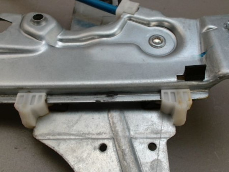 MECANISME LEVE-GLACE ARRIERE DROIT PEUGEOT 208