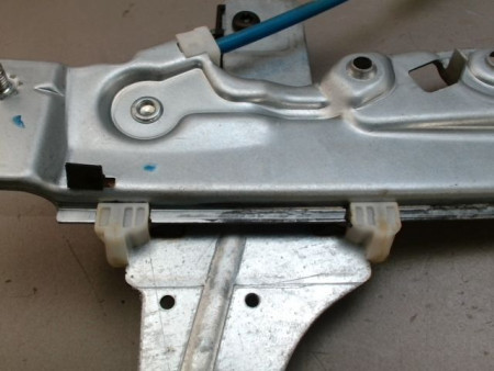MECANISME LEVE-GLACE ARRIERE GAUCHE PEUGEOT 208