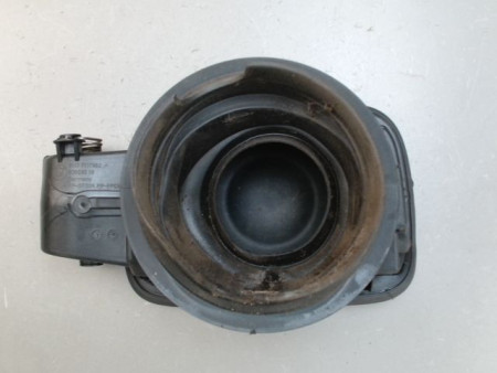 VOLET DE TRAPPE CARBURANT B.M.W. SERIE 3