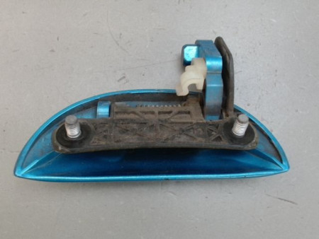 POIGNEE EXTERIEURE PORTE AVANT DROIT PEUGEOT 107