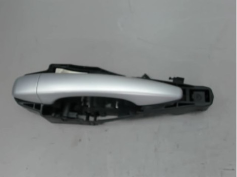 POIGNEE EXTERIEURE PORTE ARRIERE DROIT CITROEN C4