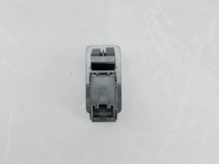 COMMANDE LEVE-GLACE PORTE AVD VOLKSWAGEN TOURAN