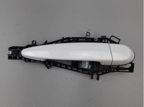 POIGNEE EXTERIEURE PORTE AVANT DROIT B.M.W. SERIE 1