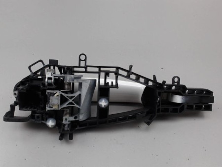 POIGNEE EXTERIEURE PORTE AVANT DROIT B.M.W. SERIE 1
