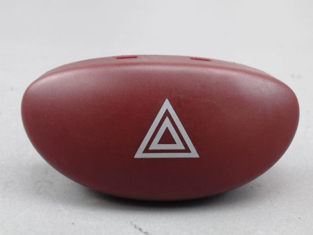 BOUTON DE WARNING PEUGEOT 206