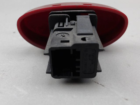 BOUTON DE WARNING PEUGEOT 206