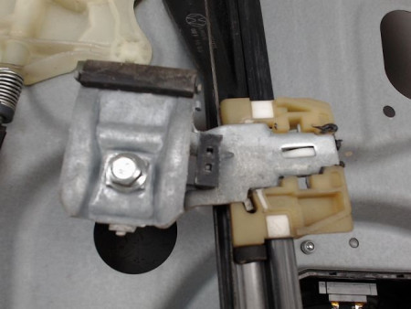 MECANISME LEVE-GLACE AVANT DROIT VOLKSWAGEN TOURAN