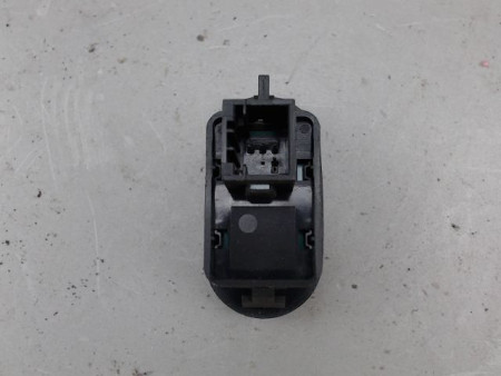 COMMANDE LEVE-GLACE PORTE AVG CITROEN C2
