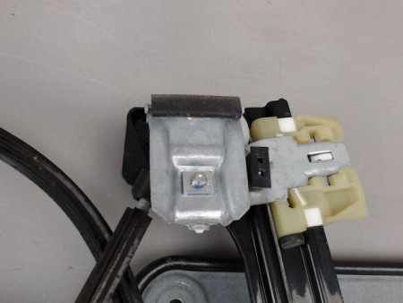 MECANISME LEVE-GLACE AVANT DROIT VOLKSWAGEN CADDY