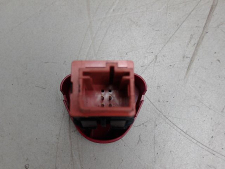 BOUTON DE WARNING CITROEN C3