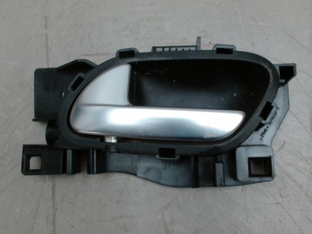 POIGNEE INTERIEURE PORTE AVANT GAUCHE PEUGEOT 208