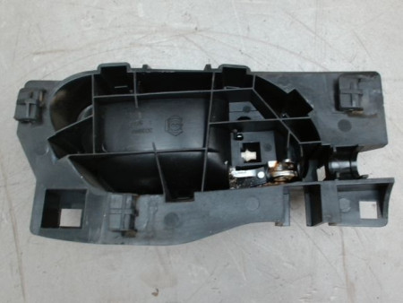 POIGNEE INTERIEURE PORTE AVANT GAUCHE PEUGEOT 208