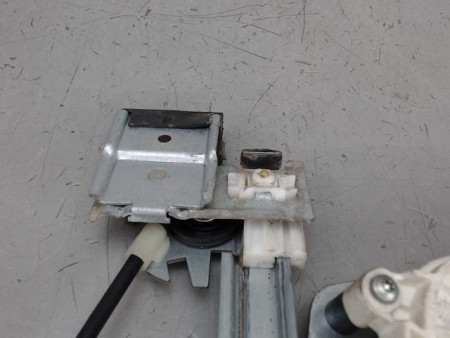 MECANISME LEVE-GLACE AVANT DROIT SEAT TOLEDO